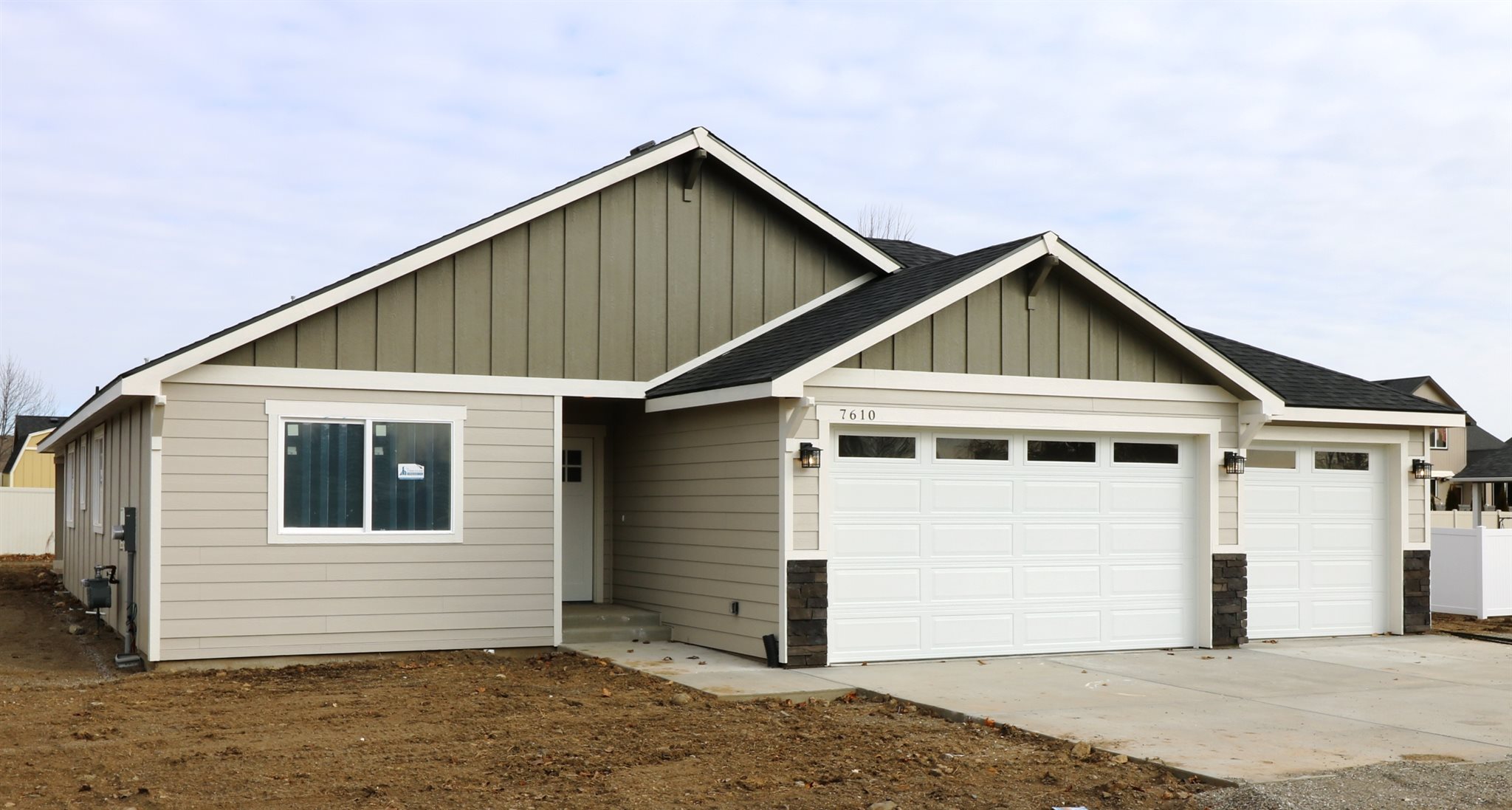 7610 North 5 Mile Road Spokane, WA 99208 - Photo 1 of 31
