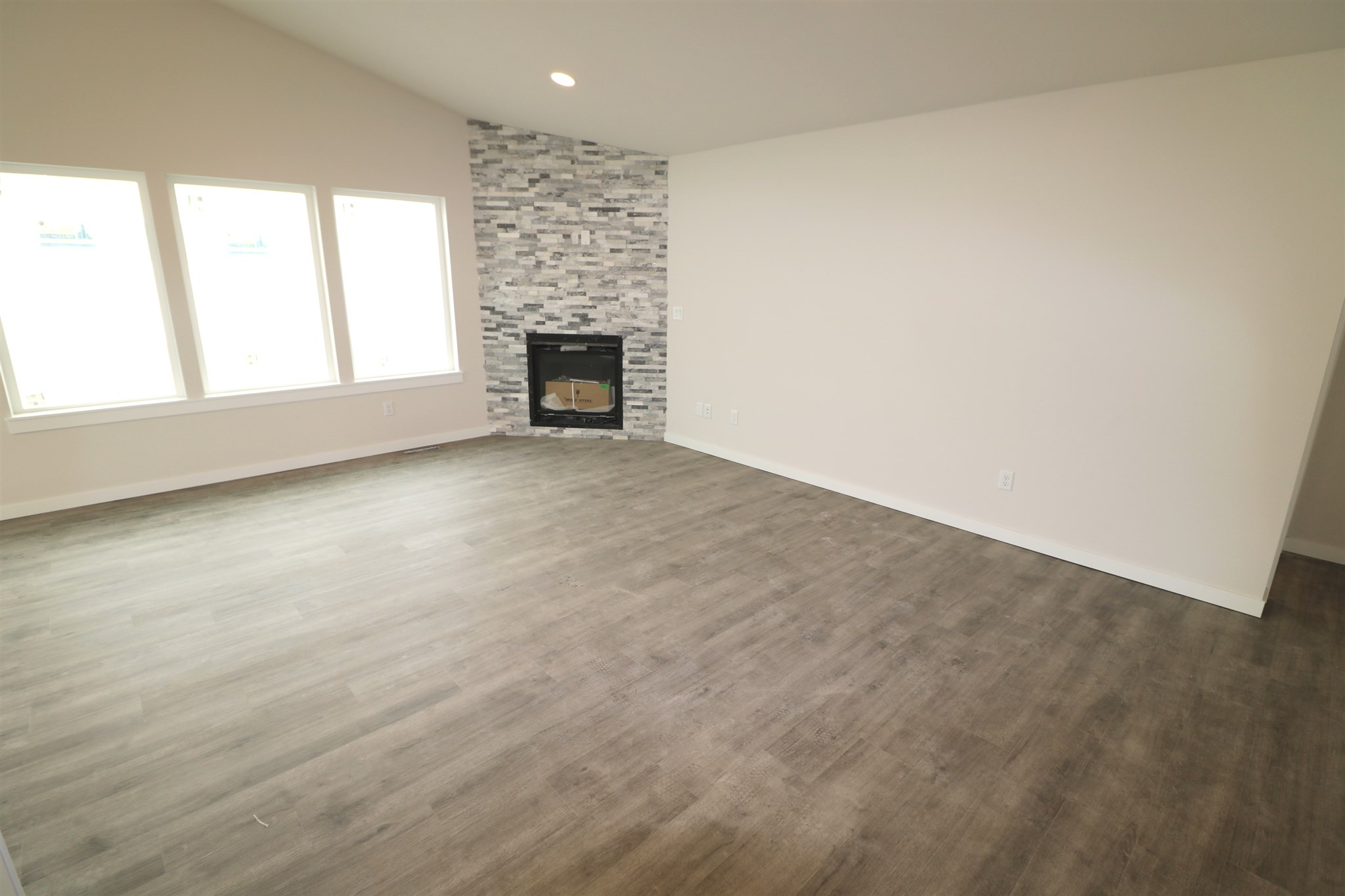 7610 North 5 Mile Road Spokane, WA 99208 - Photo 6 of 31