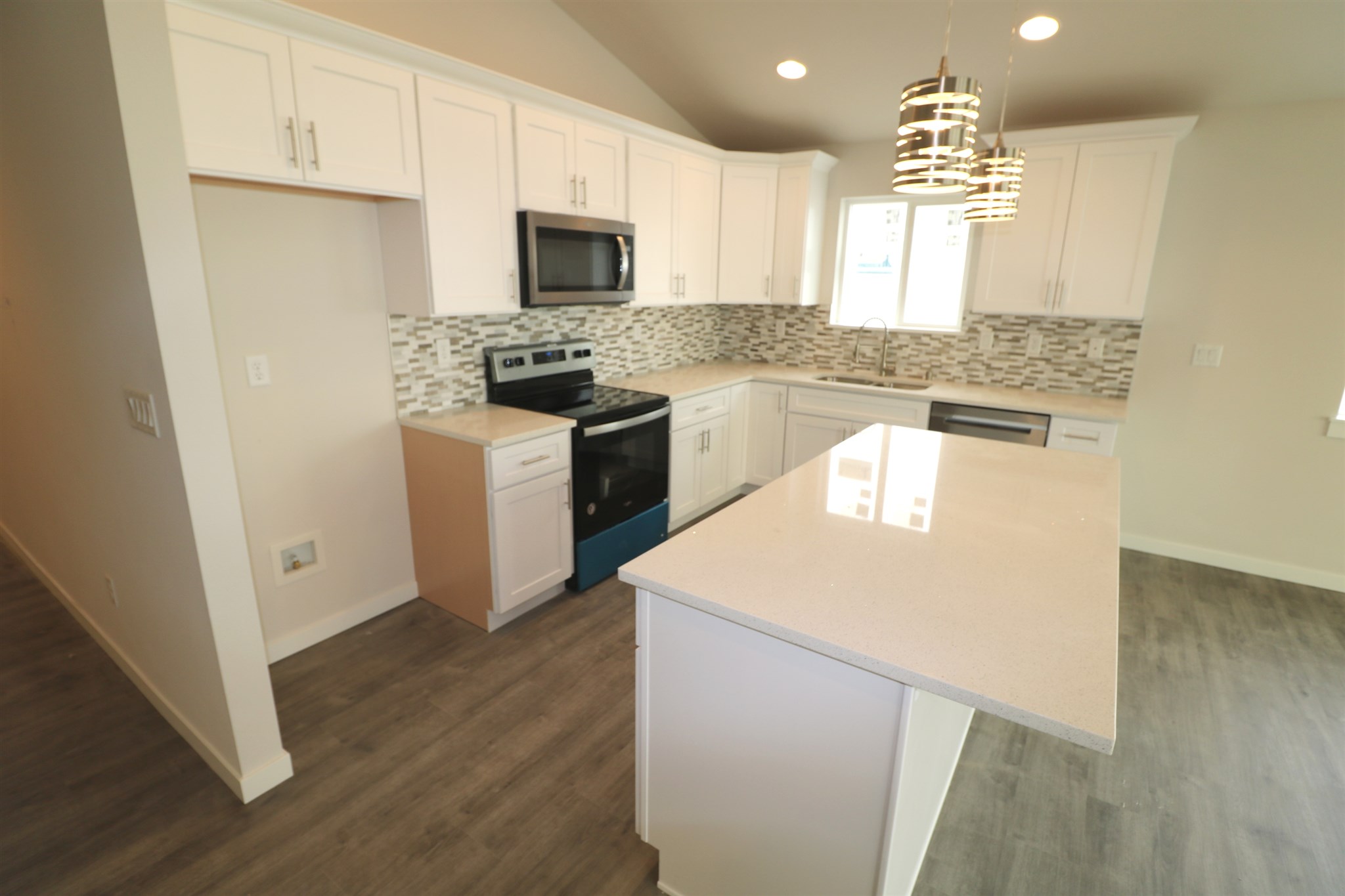 7610 North 5 Mile Road Spokane, WA 99208 - Photo 7 of 31