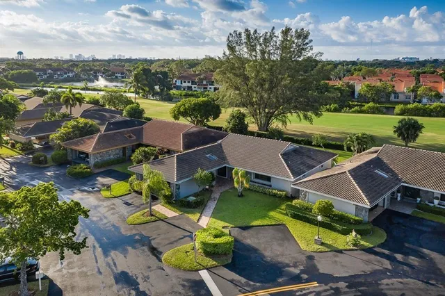 $727,500 | 3650 North 36th Avenue, Unit 51, Hollywood, FL 33021