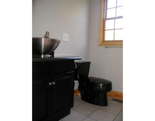 227 Judge Road Lynn, MA 01904 - Photo 11 of 30 Gallery Image 11