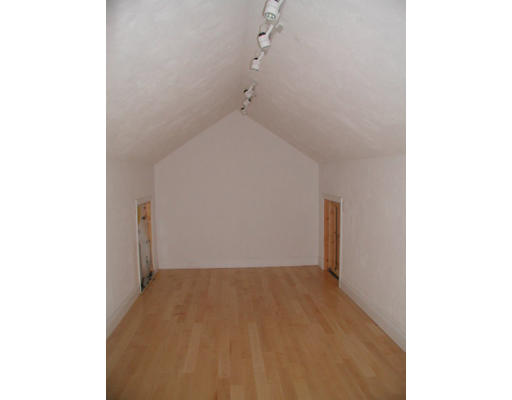 227 Judge Road Lynn, MA 01904 - Photo 14 of 30 Gallery Image 14