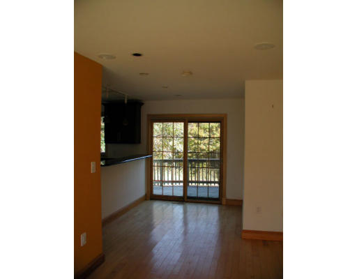 227 Judge Road Lynn, MA 01904 - Photo 5 of 30 Gallery Image 5