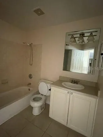$1,450 | 1221 Bermuda Lakes Lane, Unit 202, Kissimmee, FL 34741
