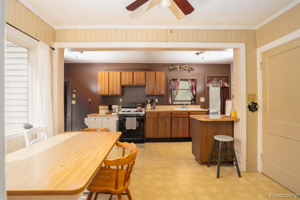 6248 Waldon Road Clarkston, MI 48346 - Photo 15 of 30 Gallery Image 15