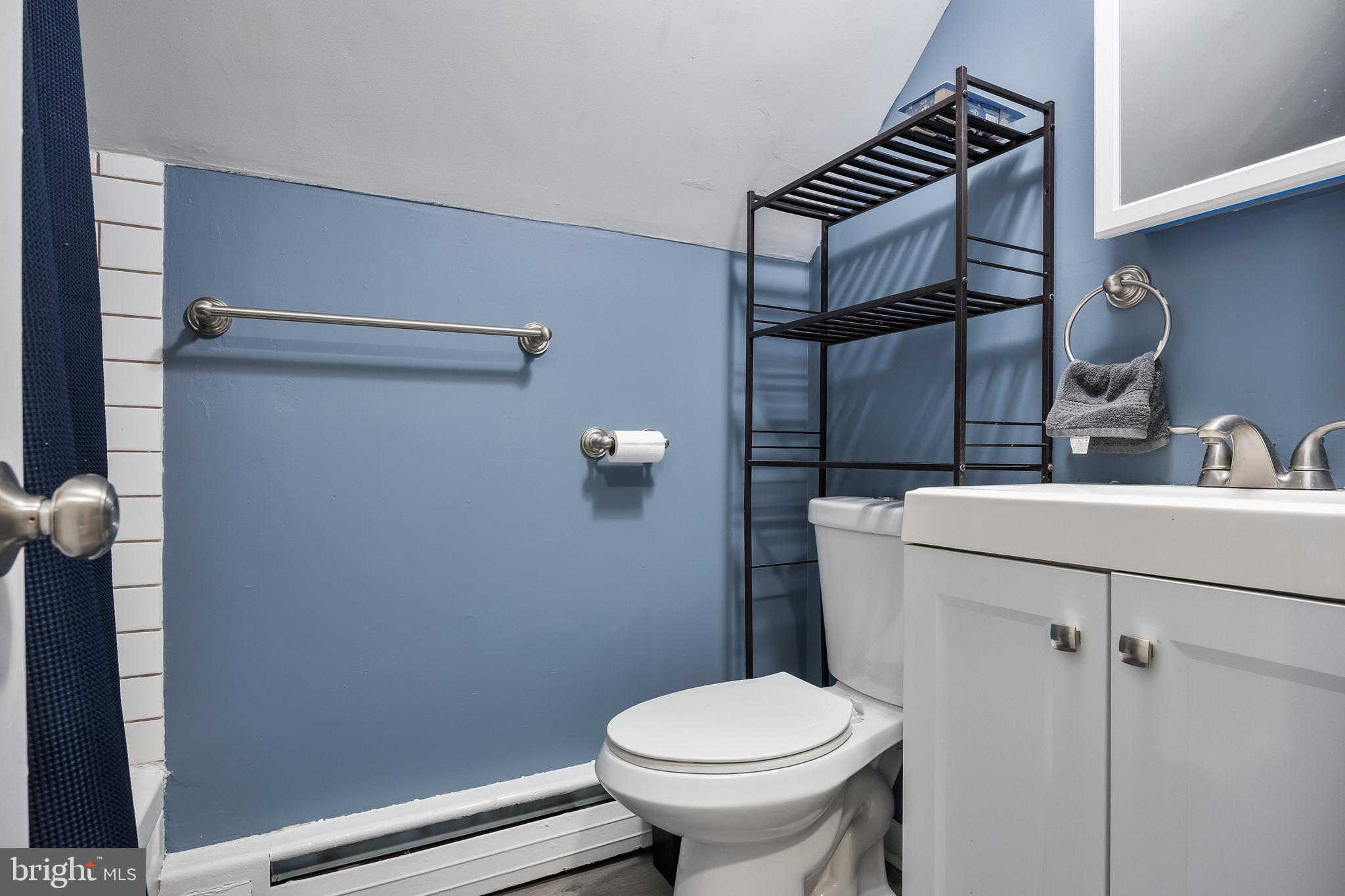 30 Babcock Lane Willingboro, NJ 08046 - Photo 16 of 35 a bathroom with a toilet and a sink