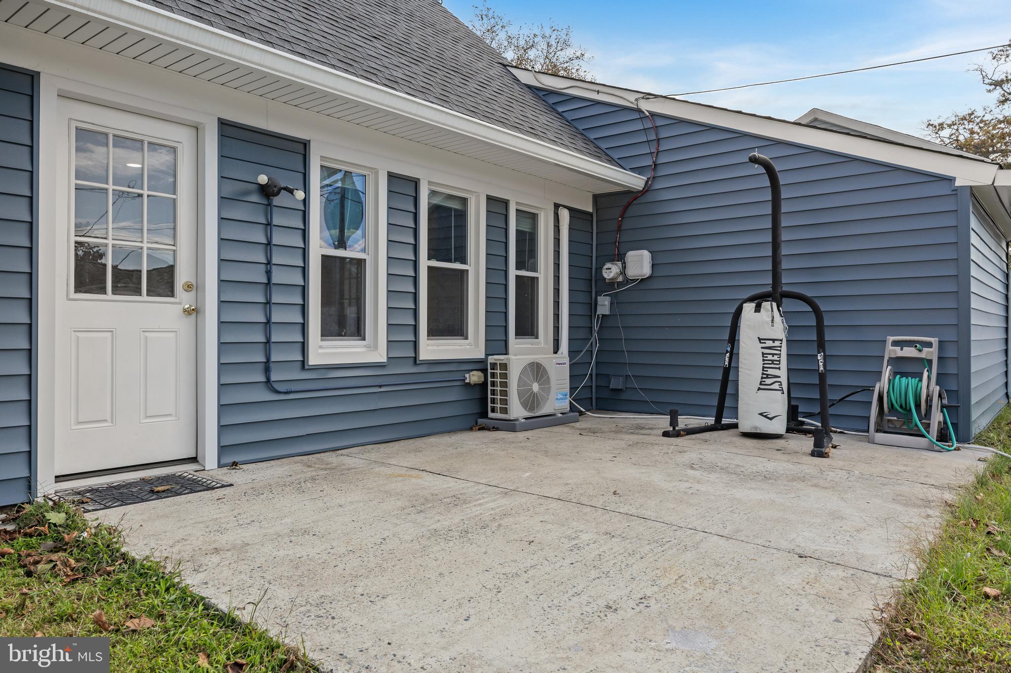 30 Babcock Lane Willingboro, NJ 08046 - Photo 23 of 35 a view of a house with patio
