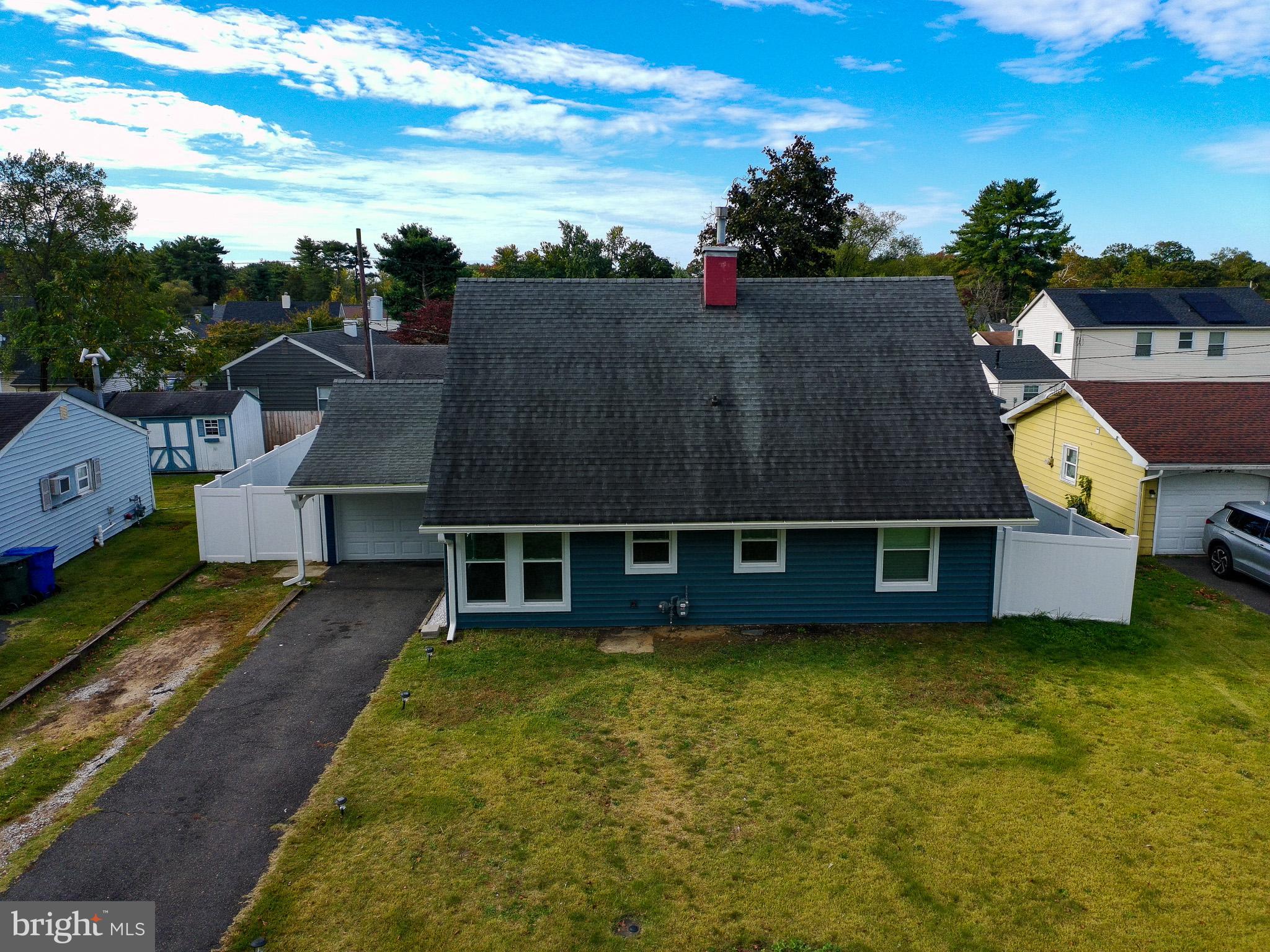 30 Babcock Lane Willingboro, NJ 08046 - Photo 27 of 35 an aerial view of a house with a garden