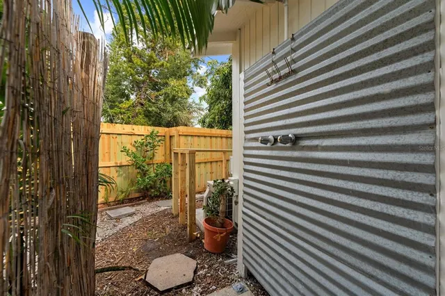 $550,000 | 1038 Crescent Lake Drive North, St. Petersburg, FL 33701