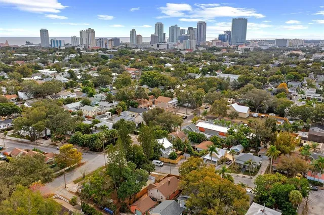 $550,000 | 1038 Crescent Lake Drive North, St. Petersburg, FL 33701