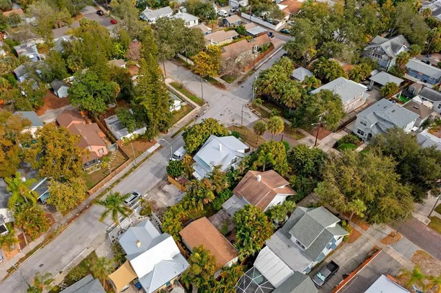 $550,000 | 1038 Crescent Lake Drive North, St. Petersburg, FL 33701