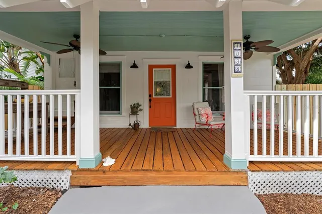 $550,000 | 1038 Crescent Lake Drive North, St. Petersburg, FL 33701