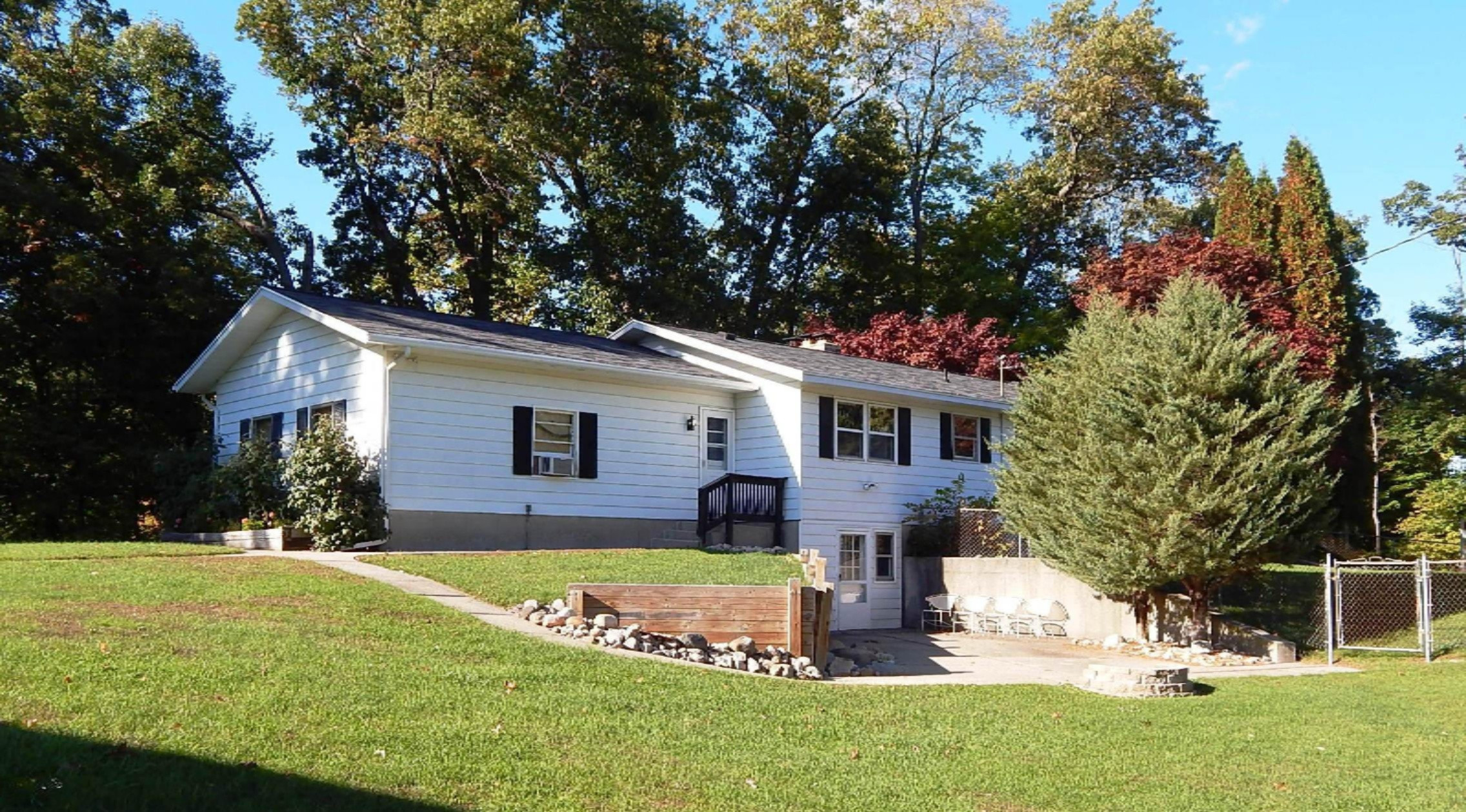 58919 Ferguson Road Three Rivers, MI 49093 - Photo 14 of 31 Exterior View 2