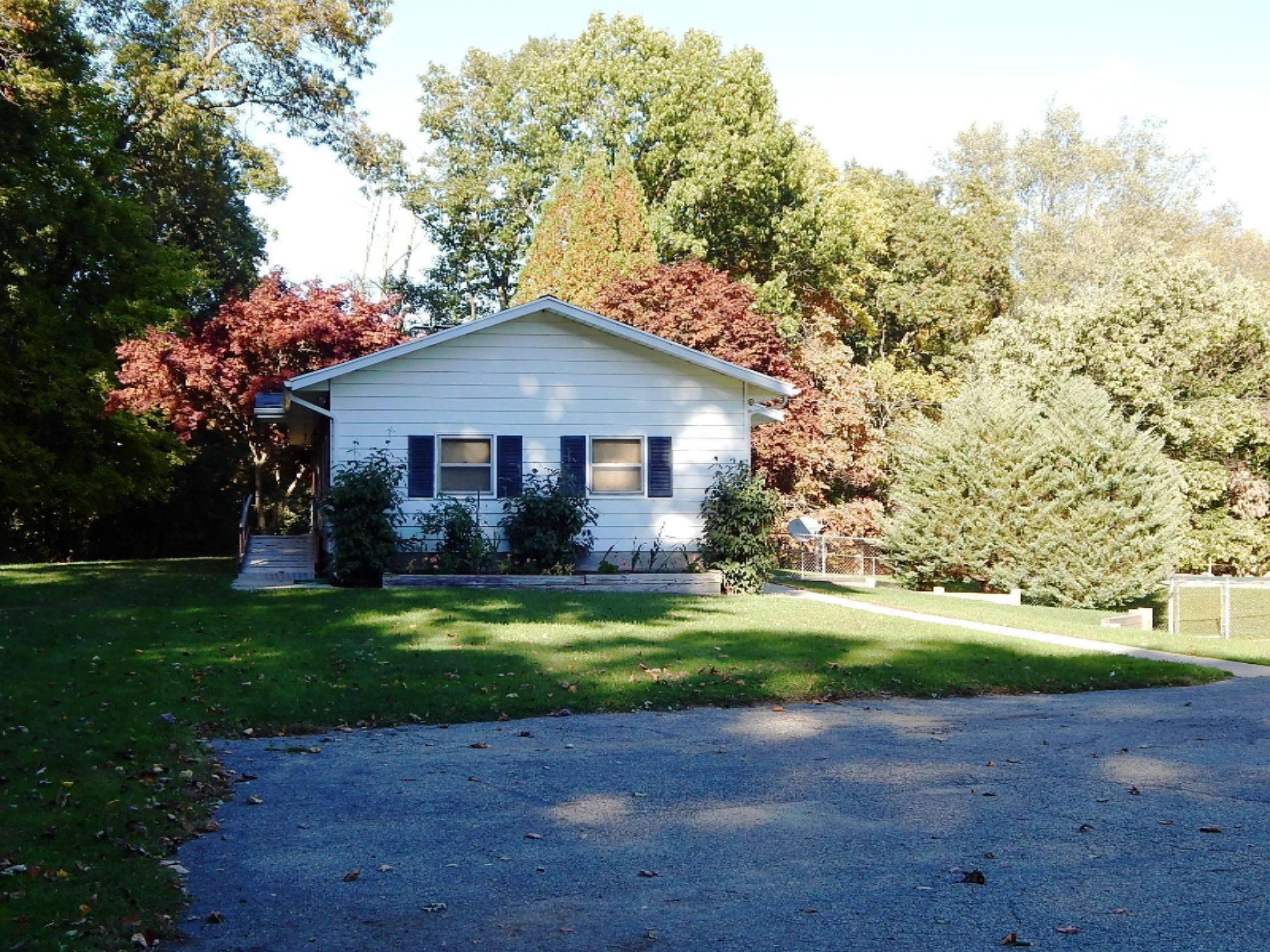 58919 Ferguson Road Three Rivers, MI 49093 - Photo 18 of 31 Side View