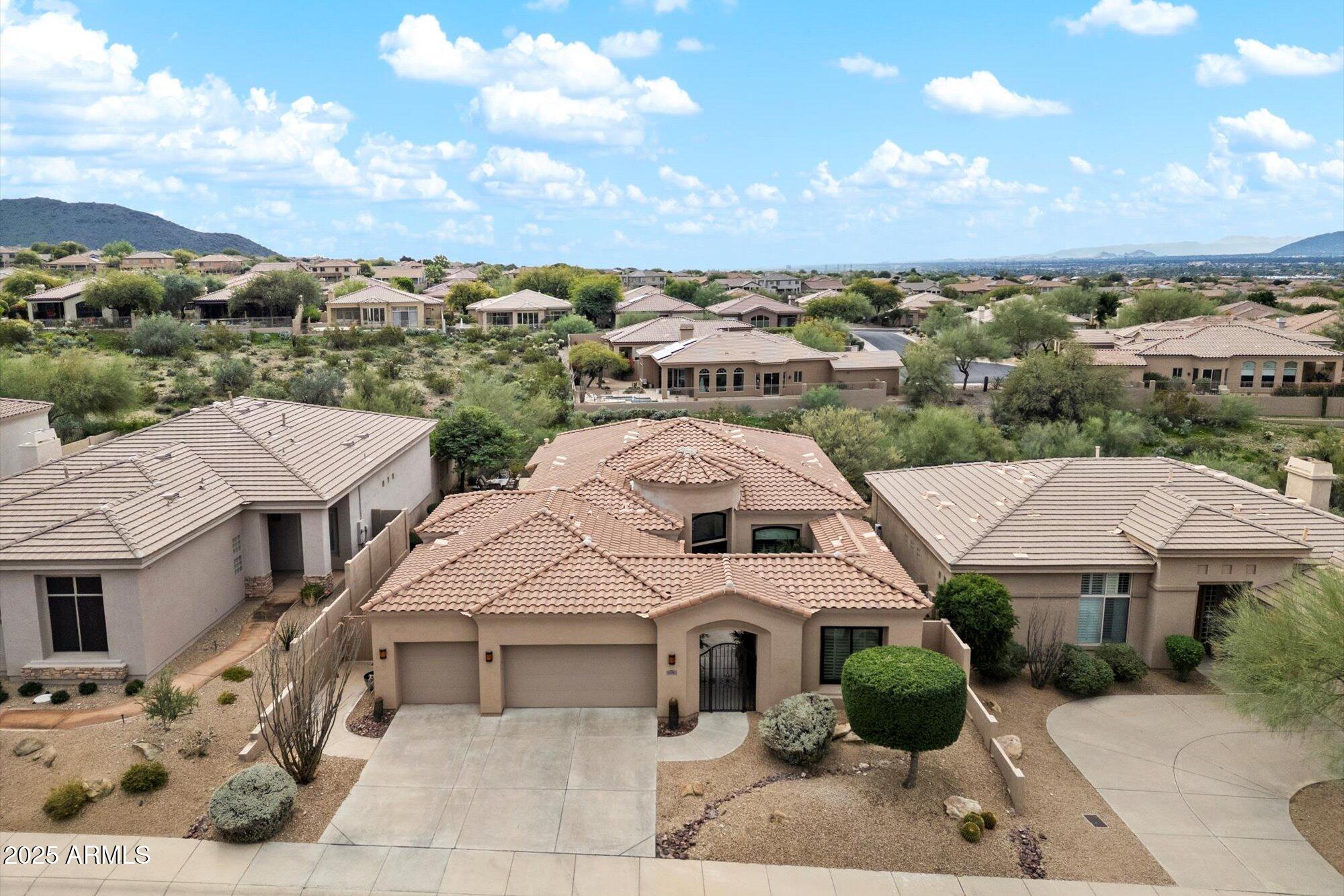 10747 East Greenway Road Scottsdale, AZ 85255 - Photo 34 of 56 34-109696254