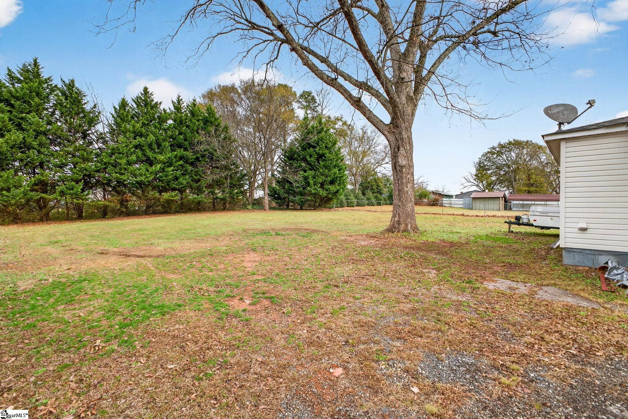 4 Caren Street Greenville, SC 29611 - Photo 29 of 36