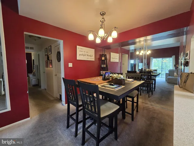 $245,000 | 404 Wimbledon Way, Blackwood, NJ 08012