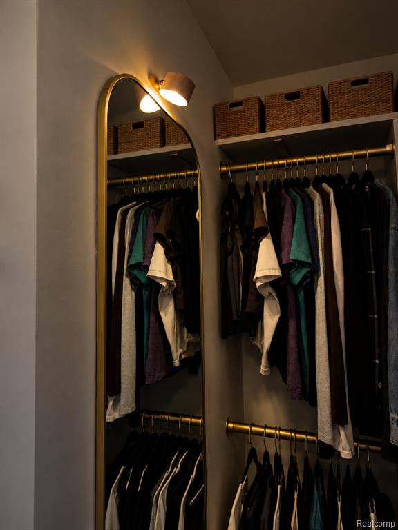 276 Lewiston Road Grosse Pointe, MI 48236 - Photo 21 of 21 Gallery Image 21