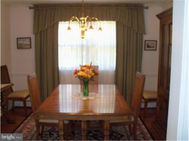 19 Seminary Road Glenmoore, PA 19343 - Photo 8 of 25 Dining Room