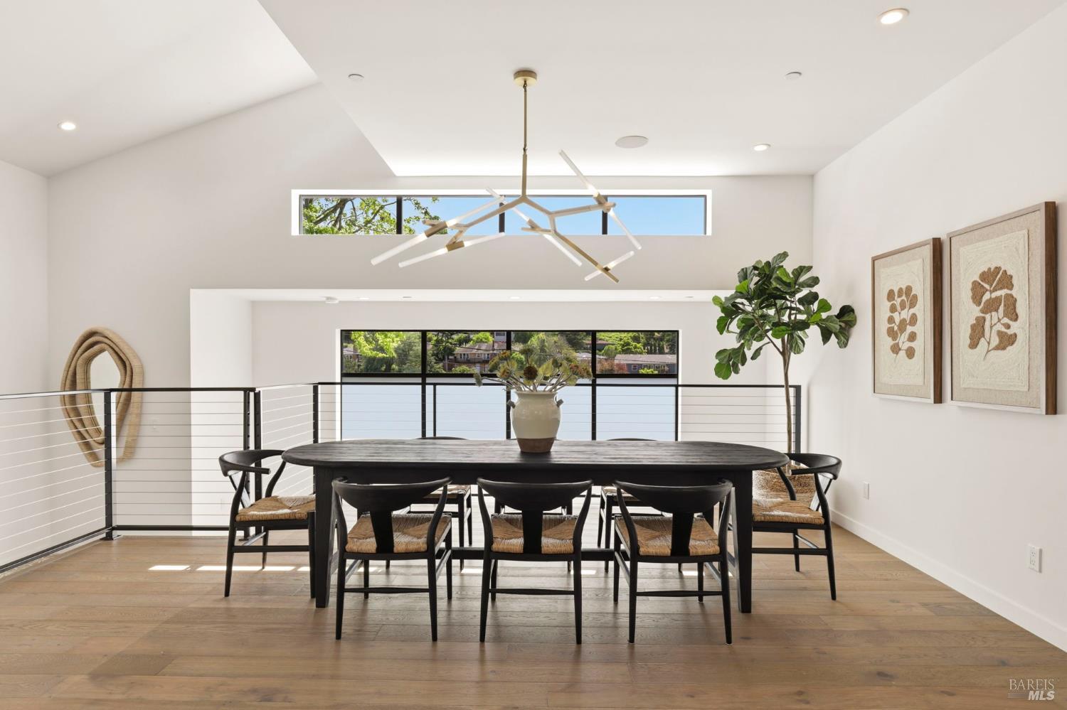 82 South Knoll Road Mill Valley, CA 94941 - Photo 11 of 38