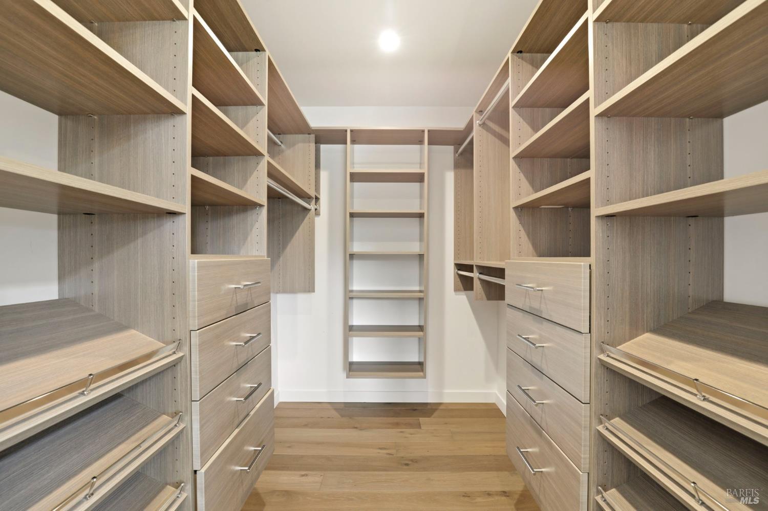 82 South Knoll Road Mill Valley, CA 94941 - Photo 24 of 38