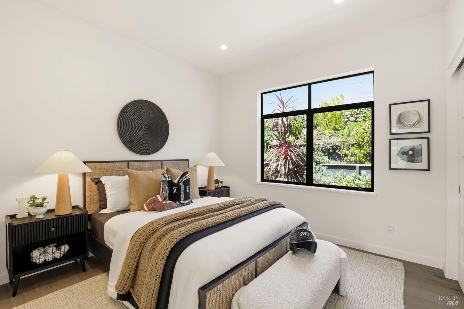 82 South Knoll Road Mill Valley, CA 94941 - Photo 27 of 38