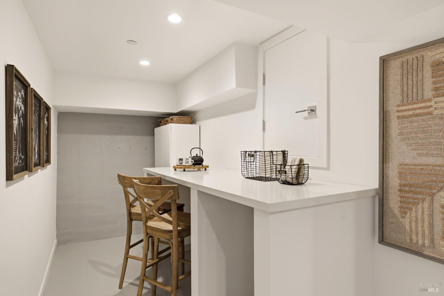 82 South Knoll Road Mill Valley, CA 94941 - Photo 33 of 38