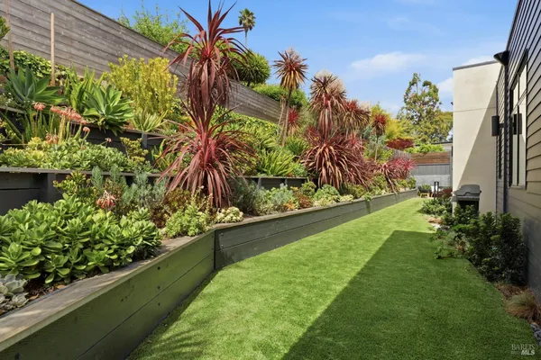 $2,895,000 | 82 South Knoll Road, Mill Valley, CA 94941