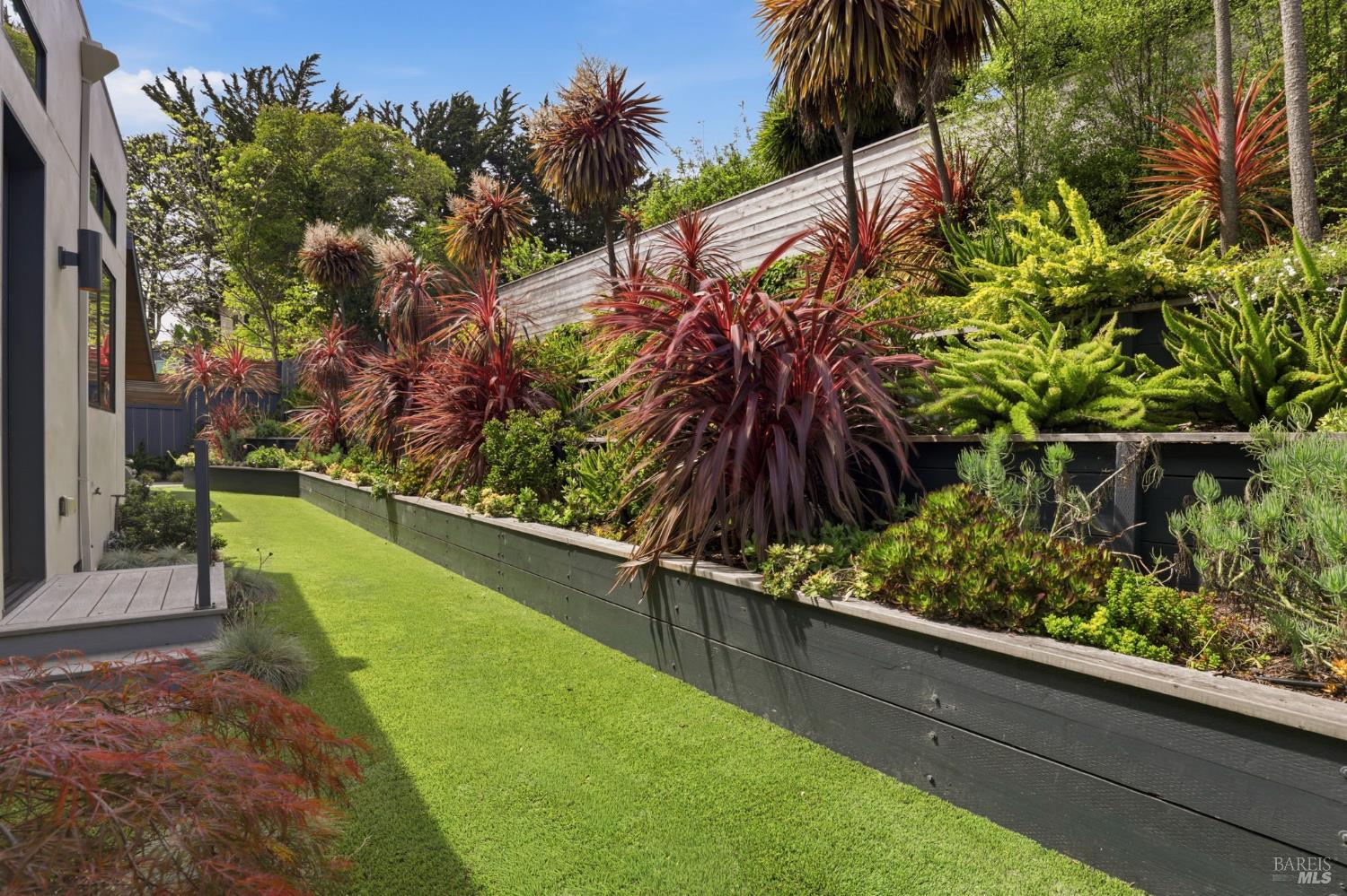 82 South Knoll Road Mill Valley, CA 94941 - Photo 37 of 38