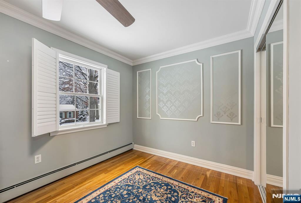 18 Vermont Drive Paramus, NJ 07652 - Photo 25 of 38