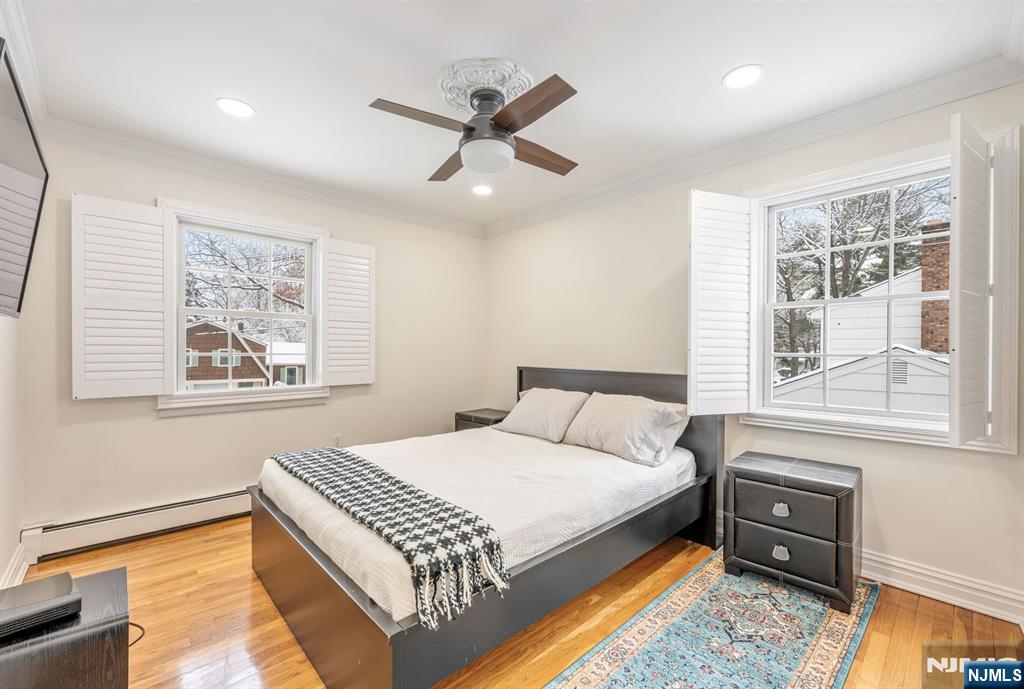 18 Vermont Drive Paramus, NJ 07652 - Photo 26 of 38