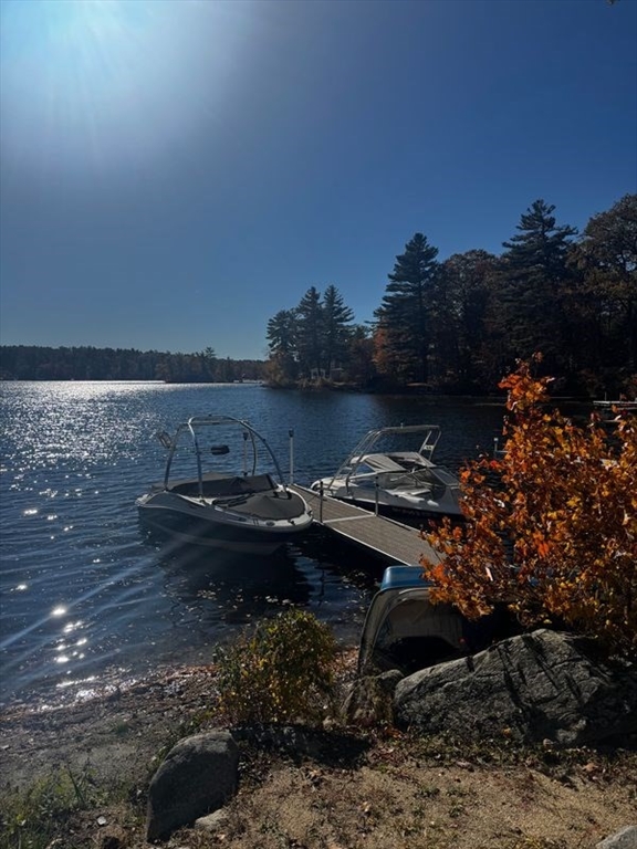 7 Little Island Park Pelham, NH 03076 - Photo 36 of 37