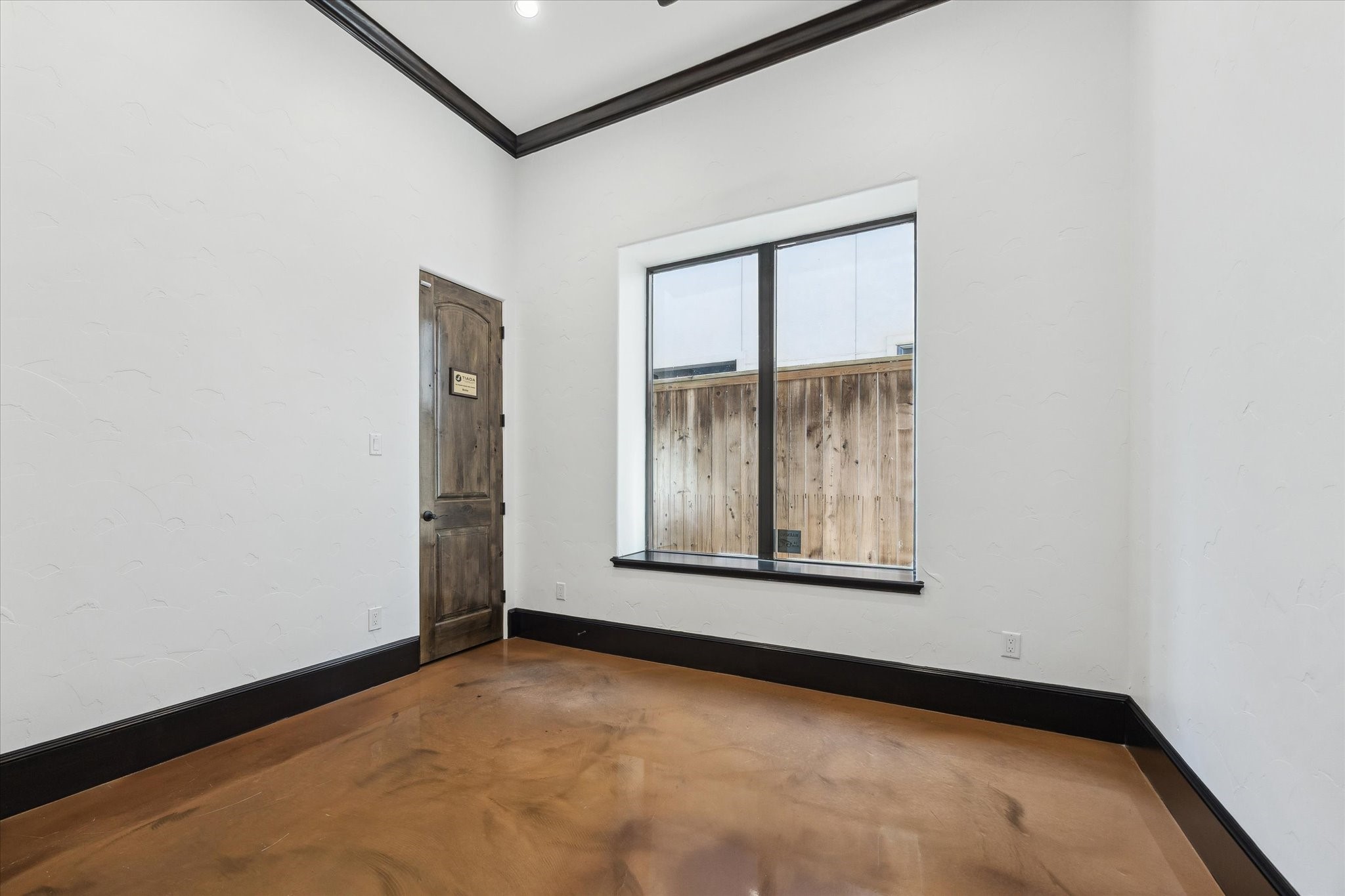 4119 Allen Street Houston, TX 77007 - Photo 4 of 42 Private office space on the first floor