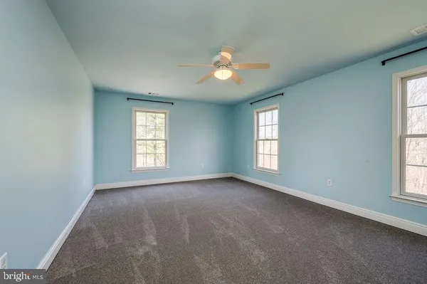 $579,900 | 23 Cliff Side Lane, Wernersville, PA 19565