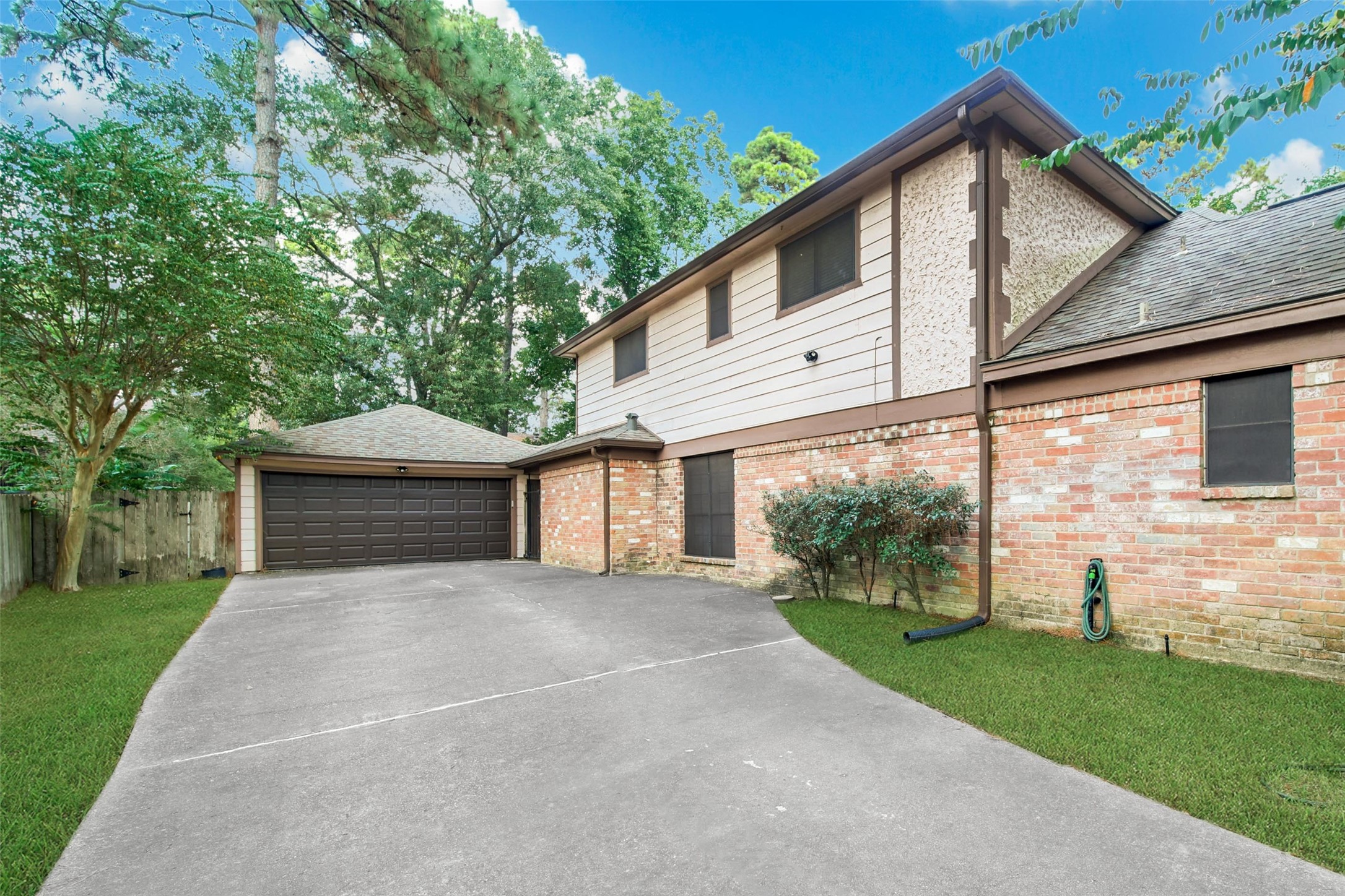 6522 Castle Pine Lane Spring, TX 77379 - Photo 38 of 38 a view of a house with a yard and large tree