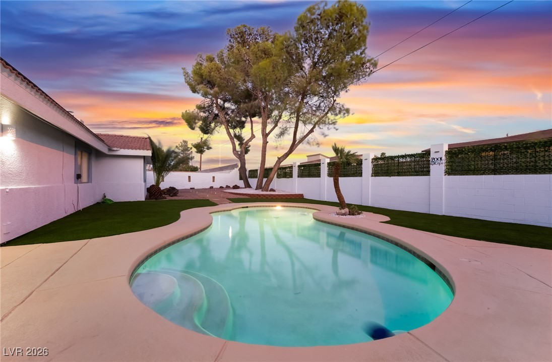 611 East Fairway Road Henderson, NV 89015 - Photo 41 of 56