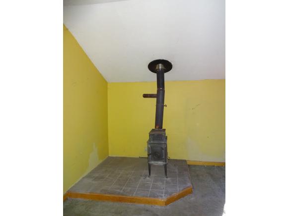108 Gould Pond Road Hillsborough, NH 03244 - Photo 10 of 17 Gallery Image 10