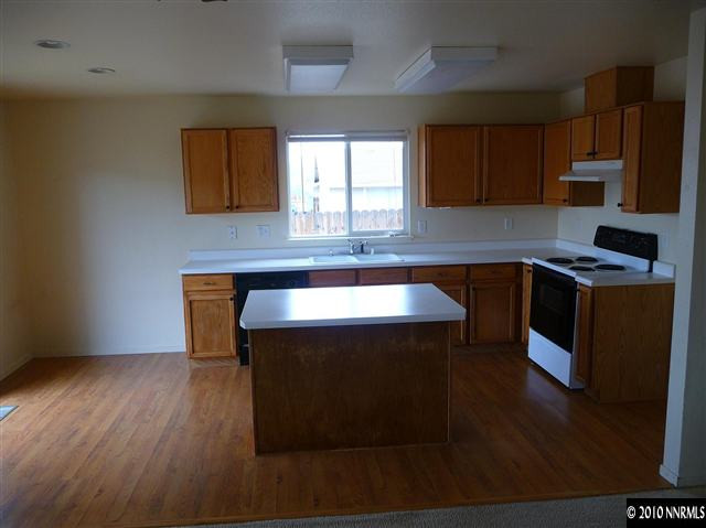 12003 Kernite Street Reno, NV 89506 - Photo 3 of 9 Photo 3