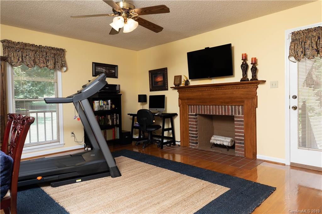 1355 Old Pinckney Road York, SC 29745 - Photo 17 of 40