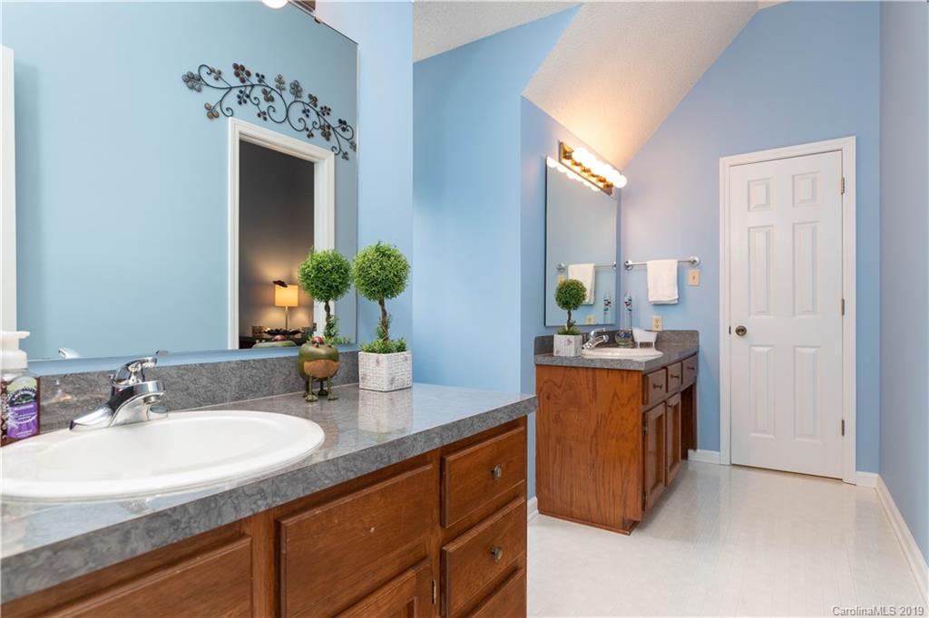 1355 Old Pinckney Road York, SC 29745 - Photo 23 of 40