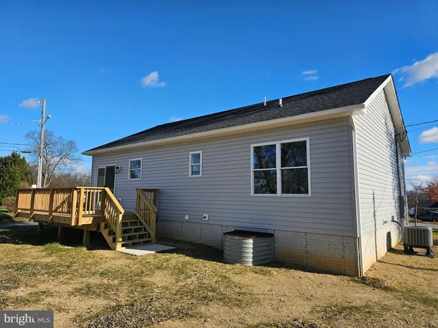 $345,000 | 609 North Fairfax Boulevard, Ranson, WV 25438