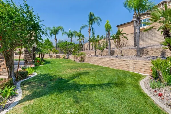 $1,285,000 | 13918 Oak Leaf Way, Rancho Cucamonga, CA 91739