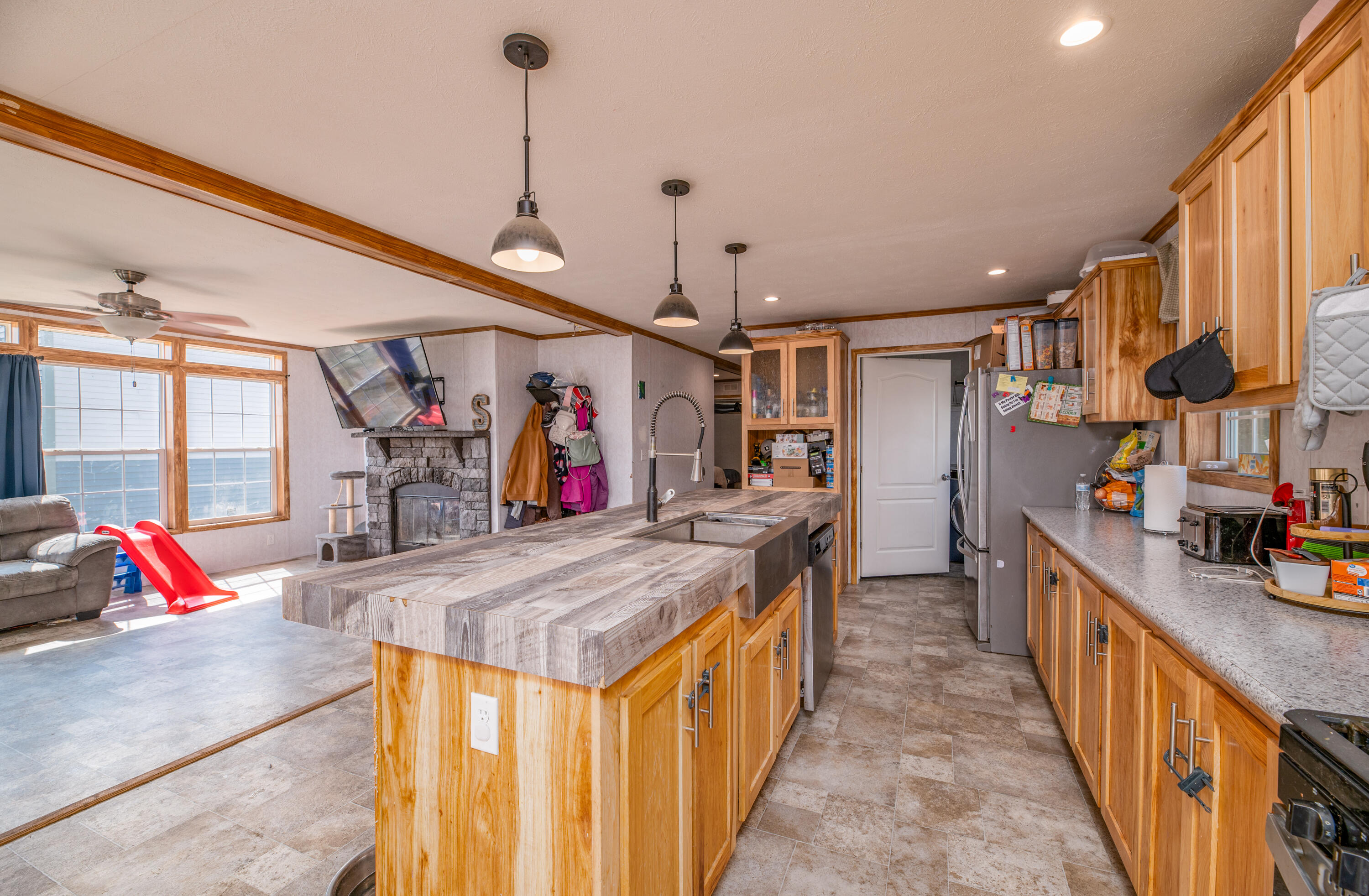 199 Neck Road Waterville, ME 04901 - Photo 11 of 37 12 Kitchen