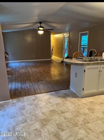 $1,110 | 153 Jenkins Road, Yemassee, SC 29945