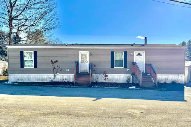$125,000 | 62 Mobile Drive, Hudson, NH 03051