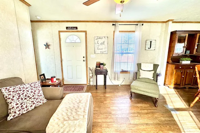 $125,000 | 62 Mobile Drive, Hudson, NH 03051