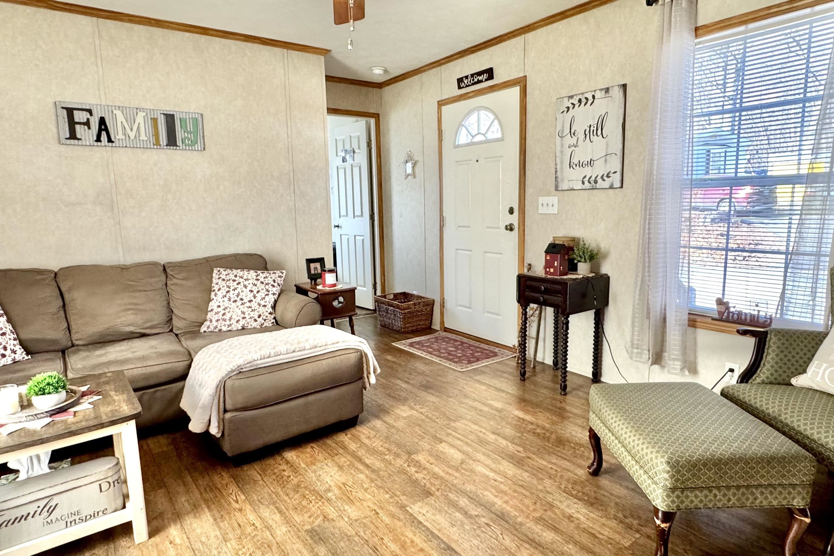 62 Mobile Drive Hudson, NH 03051 - Photo 6 of 25