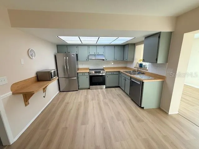 $1,795 | 11069 Vanessa Avenue, Englewood, FL 34224