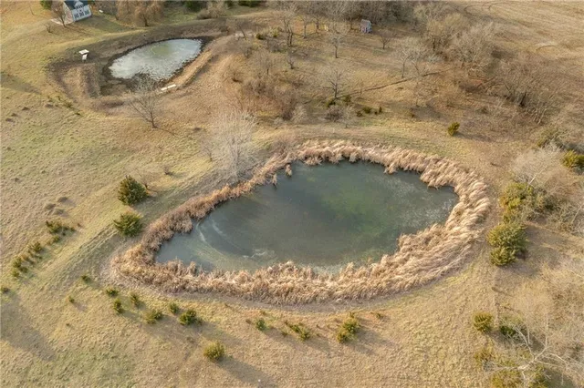 $324,700 | 2530 Arkansas Terrace, Quenemo, KS 66528