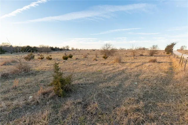 $324,700 | 2530 Arkansas Terrace, Quenemo, KS 66528